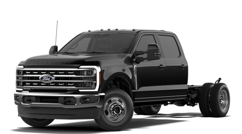 2027 Ford Chassis Cab F-350® LARIAT®