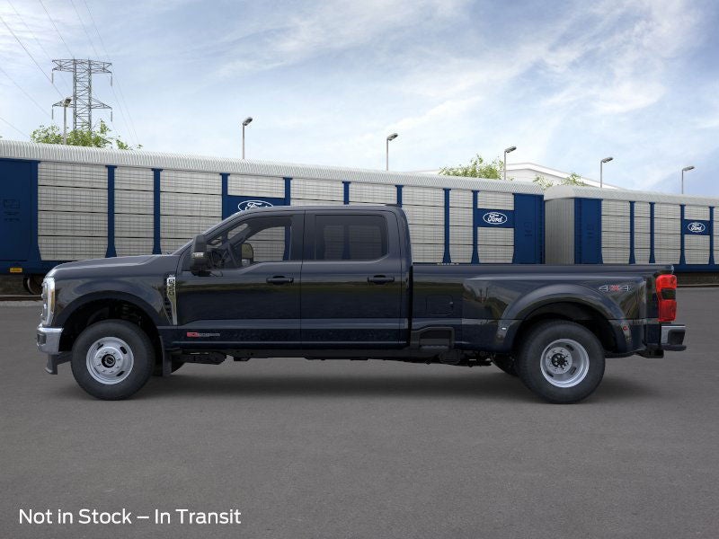 2026 Ford Super Duty F-350® XLT