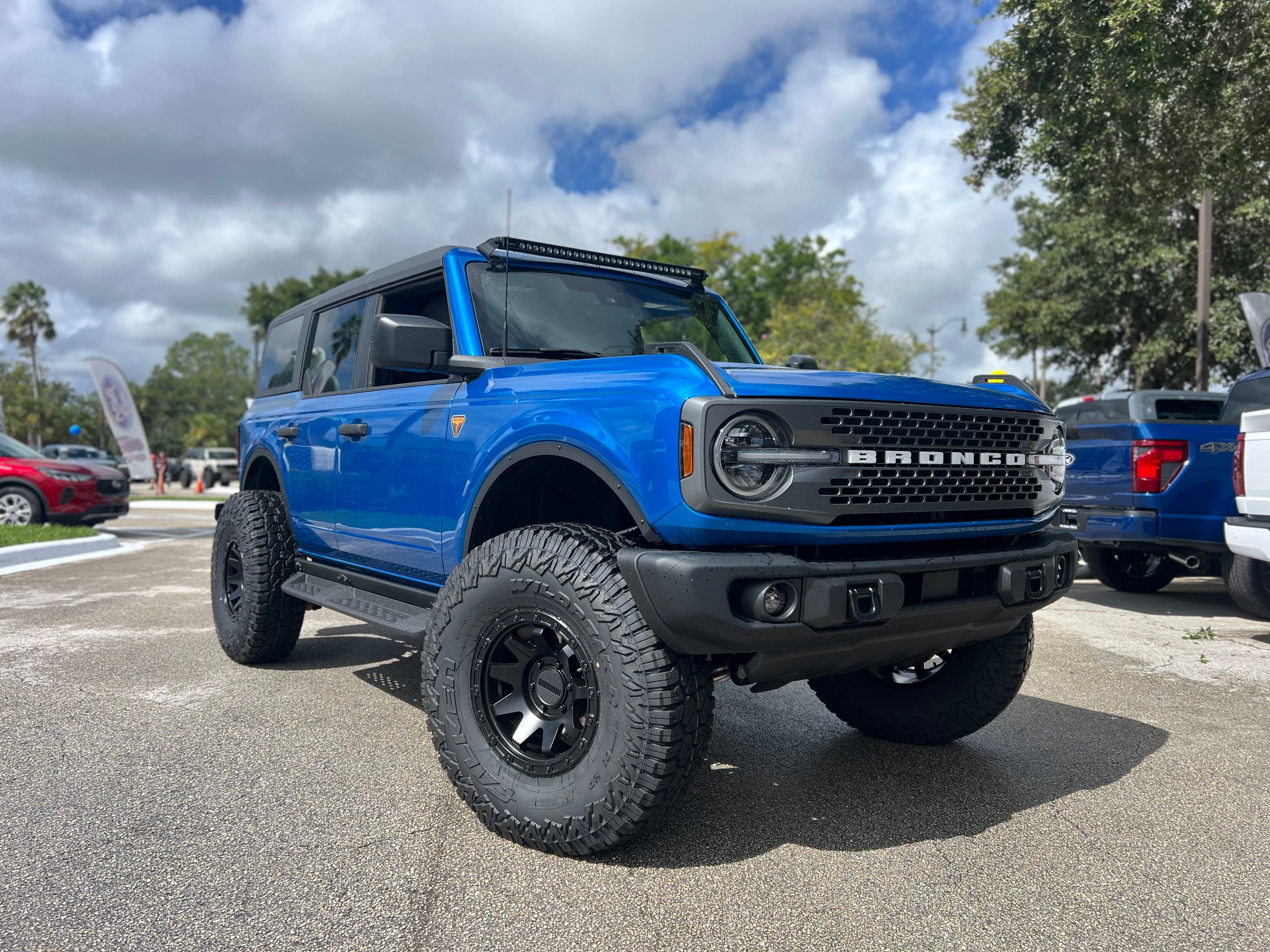 2025 Ford Bronco Badlands Adventure Edition