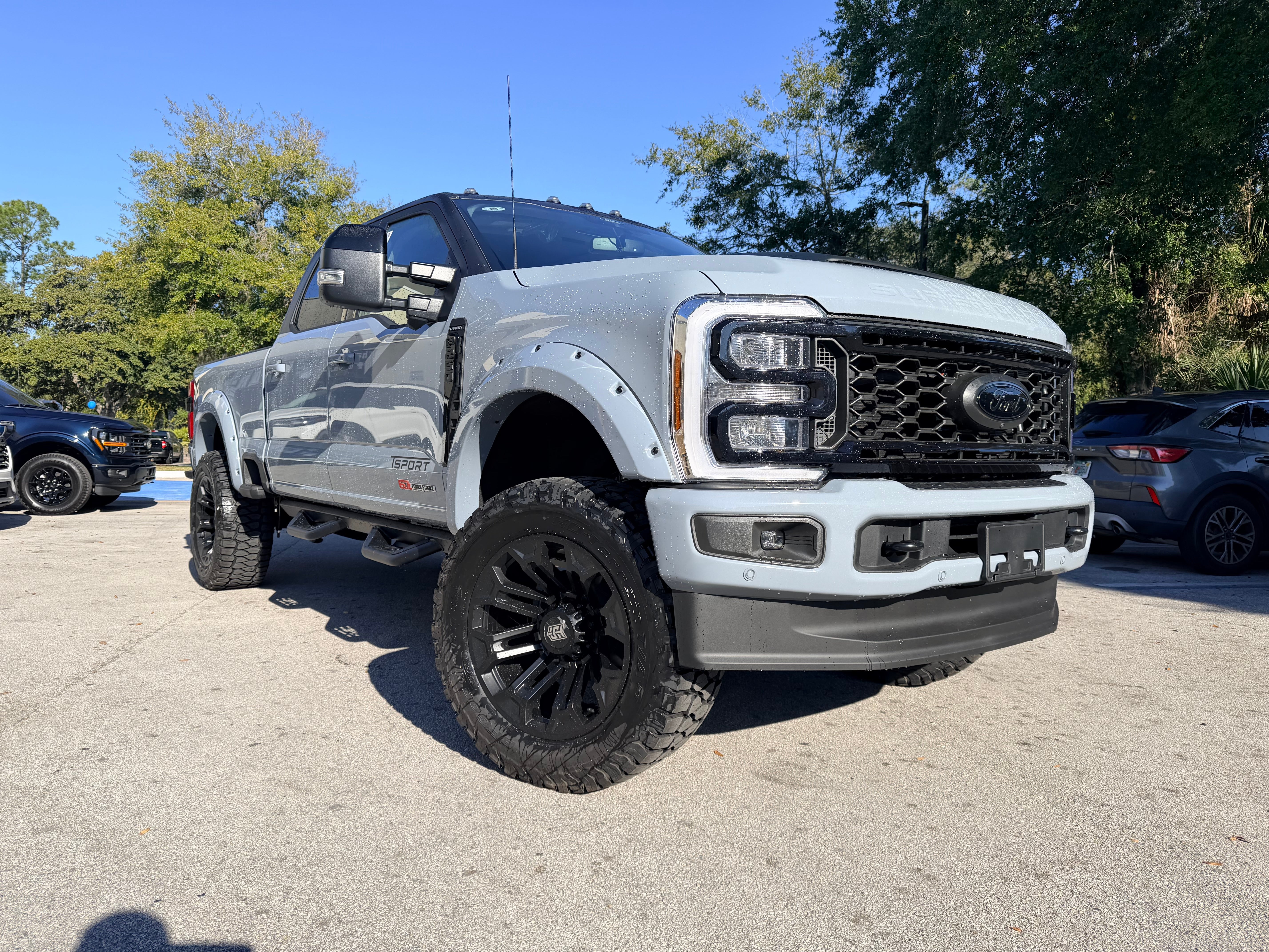 2026 Ford F-250SD Lariat TSport Valor Edition