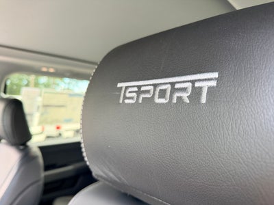 2026 Ford F-250SD Lariat TSPORT Valor Edition