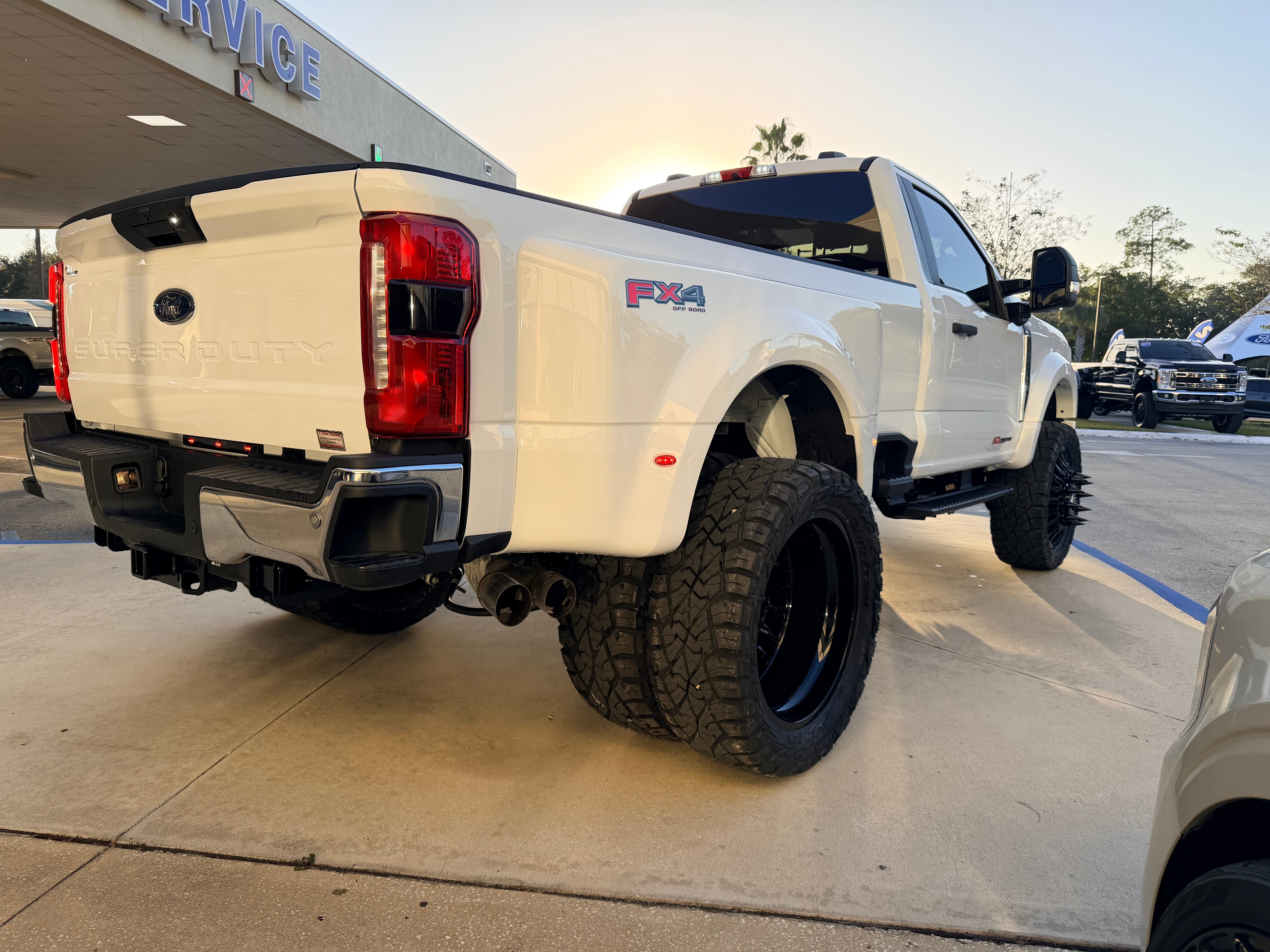 2026 Ford F-450SD XLT DRW