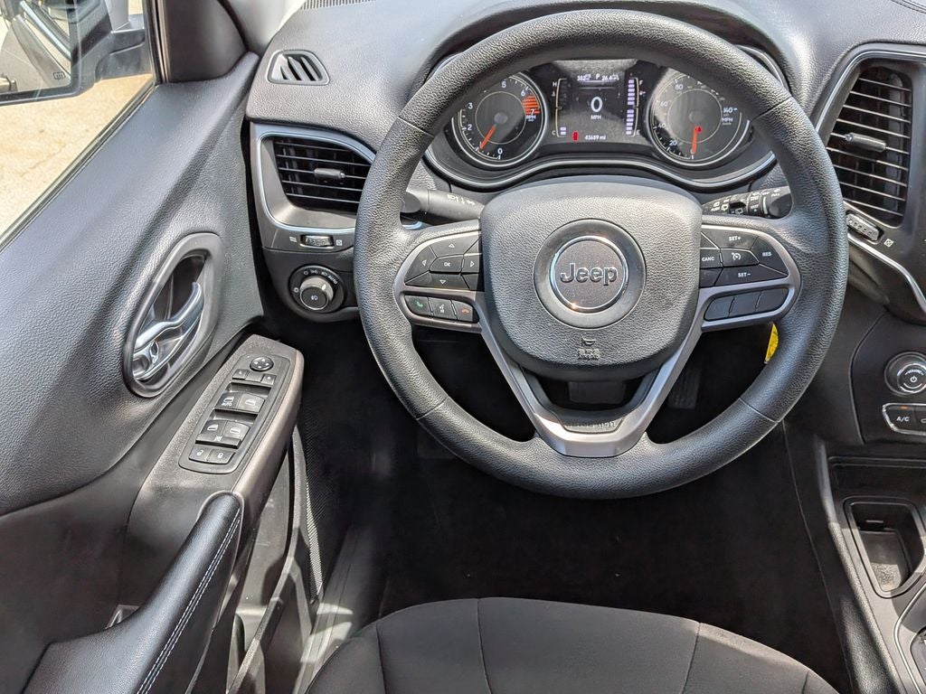 2019 Jeep Cherokee Latitude