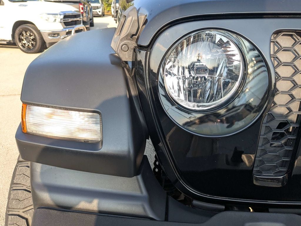 2020 Jeep Gladiator Sport