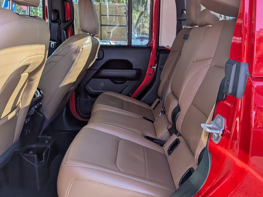 2023 Jeep Gladiator Overland