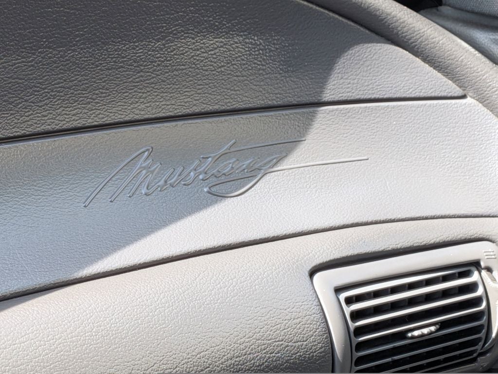 2001 Ford Mustang Cobra