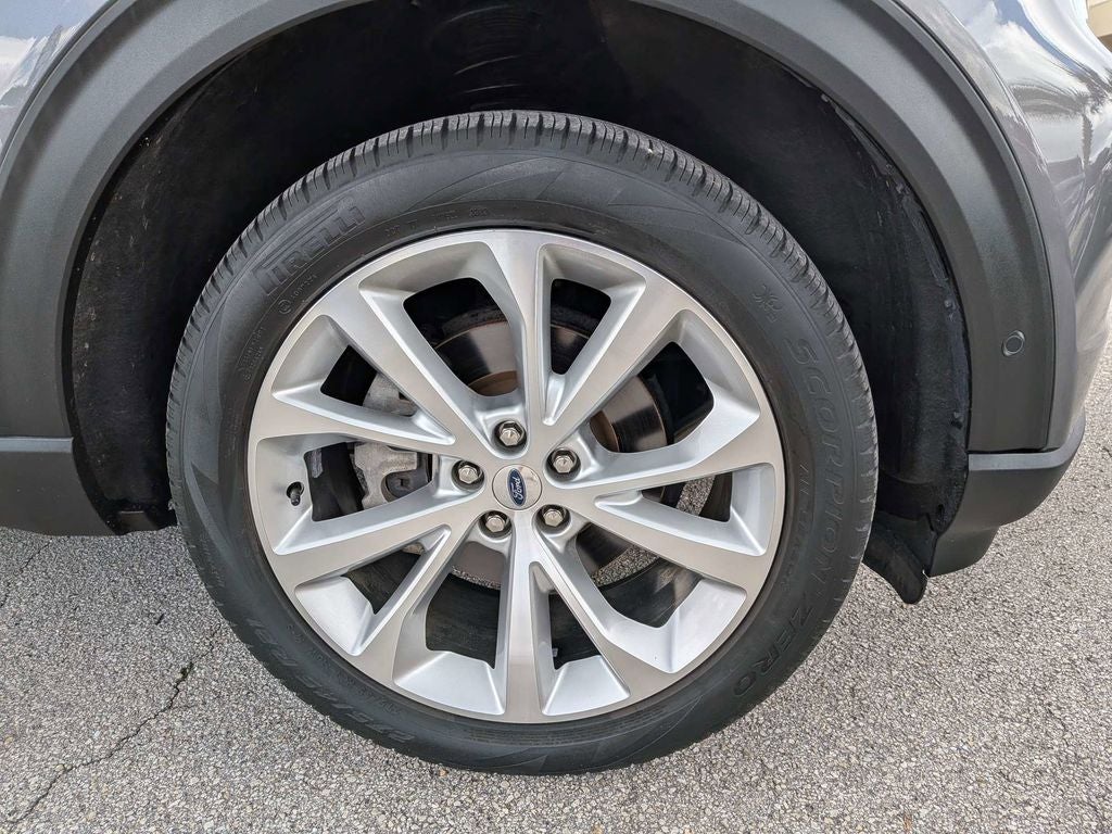 2022 Ford Explorer Platinum