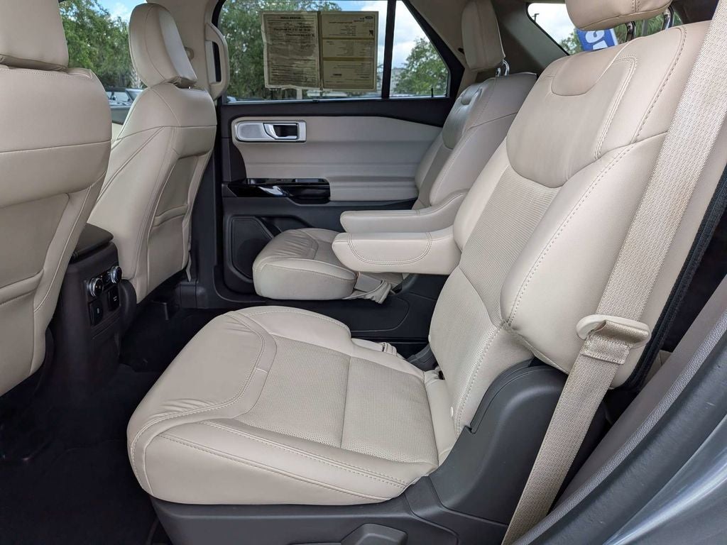 2022 Ford Explorer Platinum