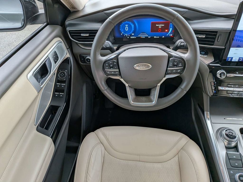 2022 Ford Explorer Platinum