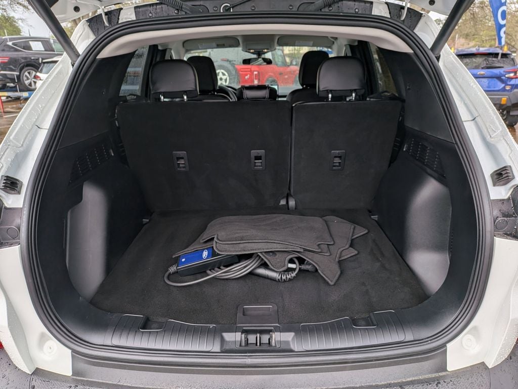 2025 Ford Escape Plug-In Hybrid Base