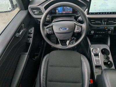 2025 Ford Escape Plug-In Hybrid Base