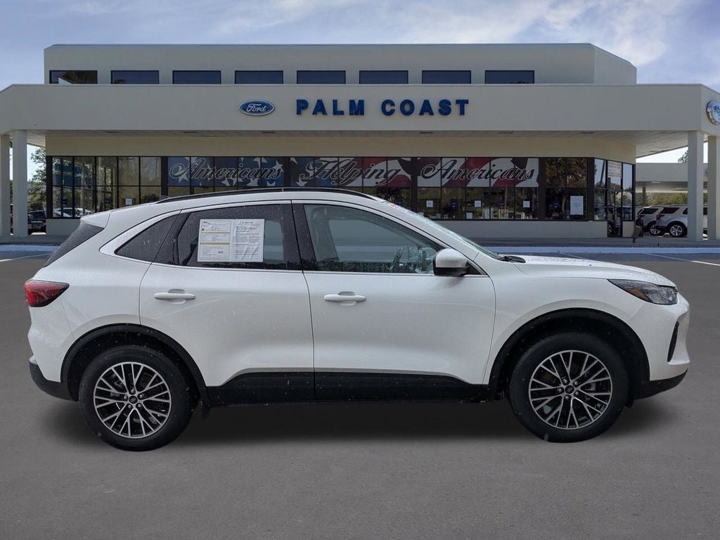 2025 Ford Escape Plug-In Hybrid Base