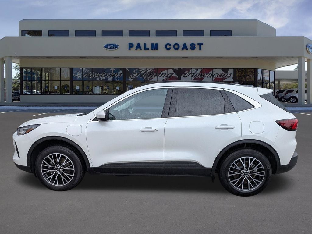 2025 Ford Escape Plug-In Hybrid Base