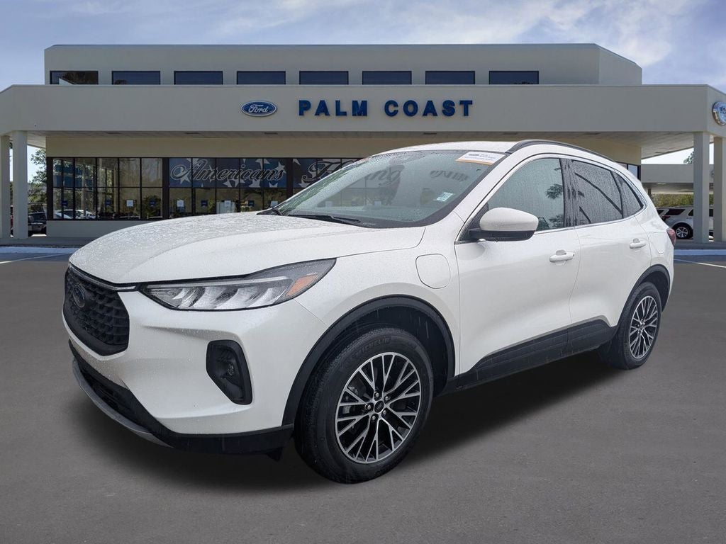2025 Ford Escape Plug-In Hybrid Base