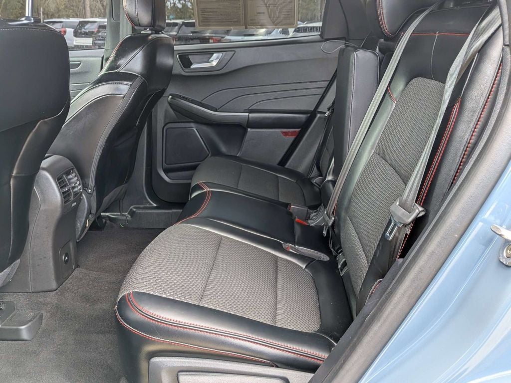 2024 Ford Escape Hybrid ST-Line