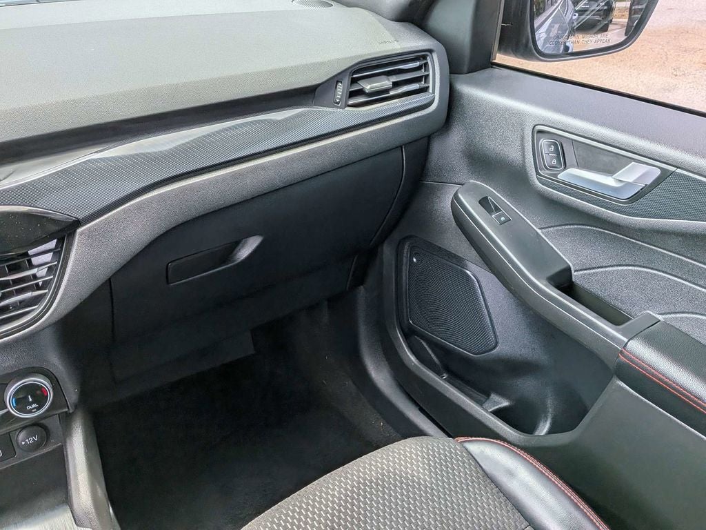 2024 Ford Escape Hybrid ST-Line
