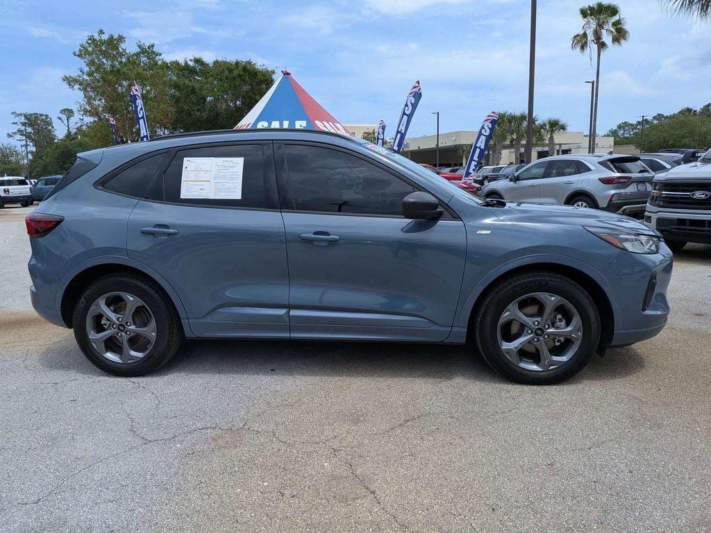 2024 Ford Escape Hybrid ST-Line