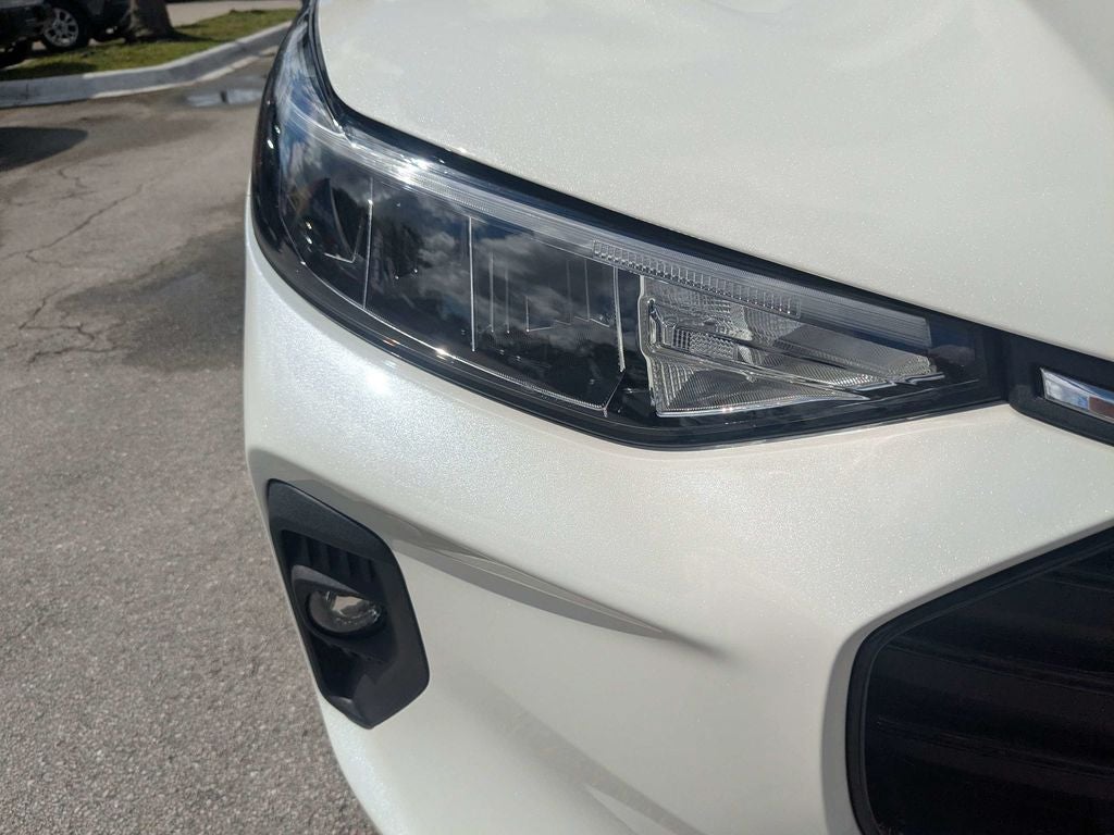 2025 Ford Escape Hybrid ST-Line Select