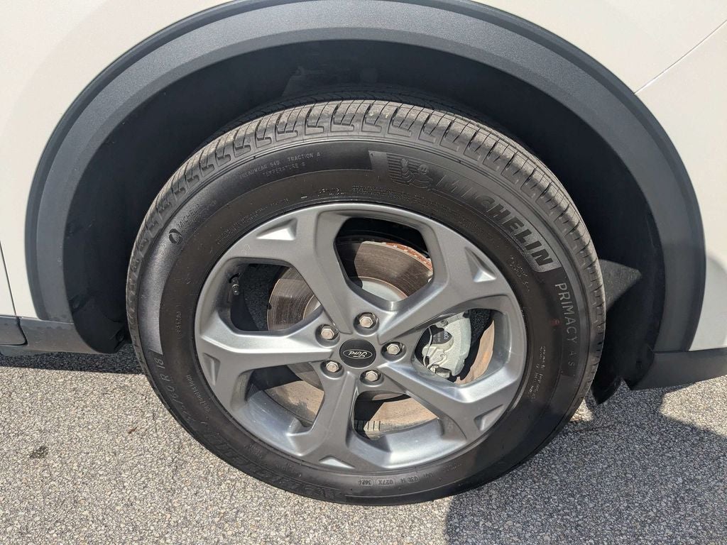 2025 Ford Escape Hybrid ST-Line Select