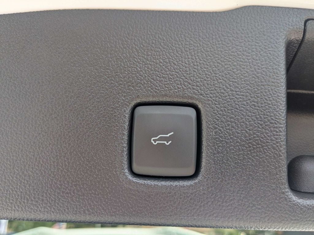 2025 Ford Escape Hybrid ST-Line Select