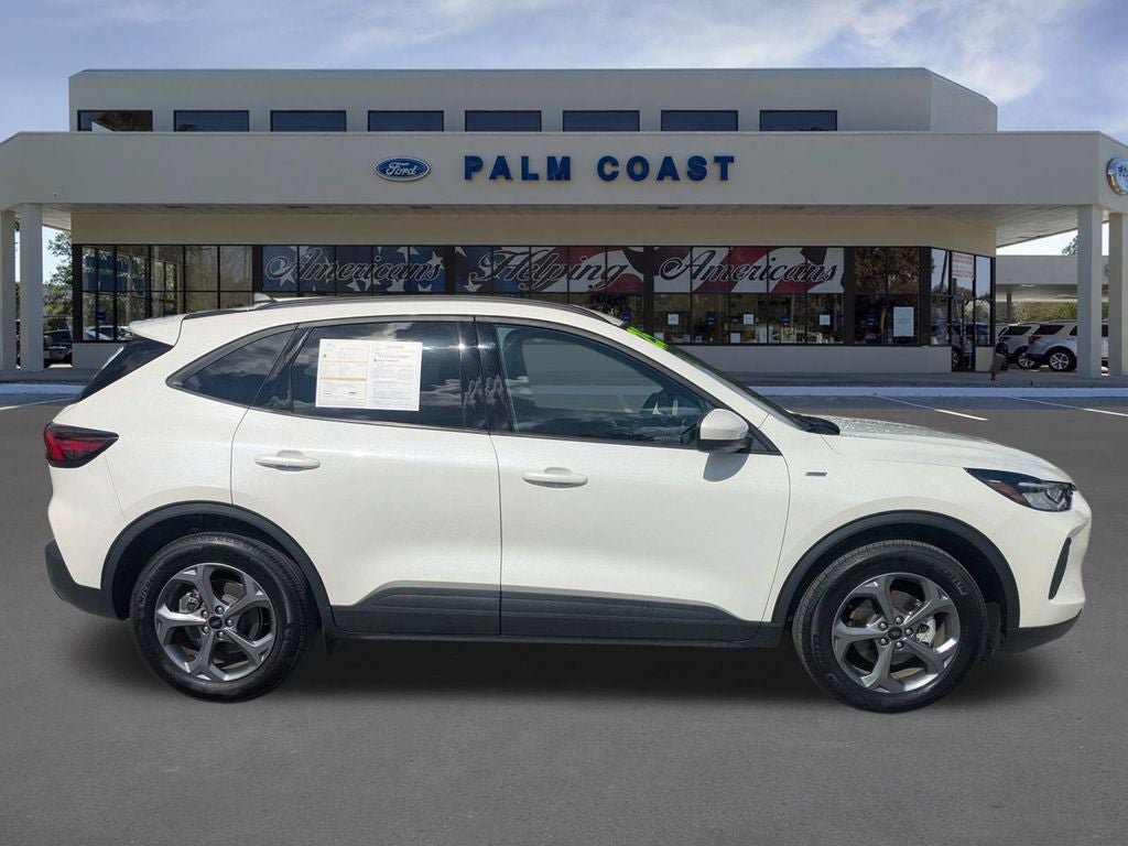 2025 Ford Escape Hybrid ST-Line Select