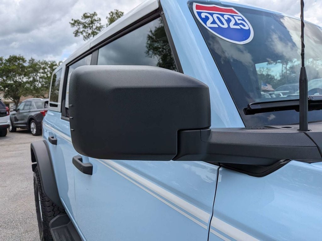 2025 Ford Bronco Heritage Edition