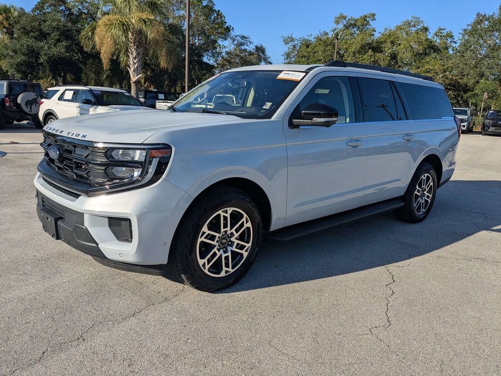 2025 Ford Expedition Max Active
