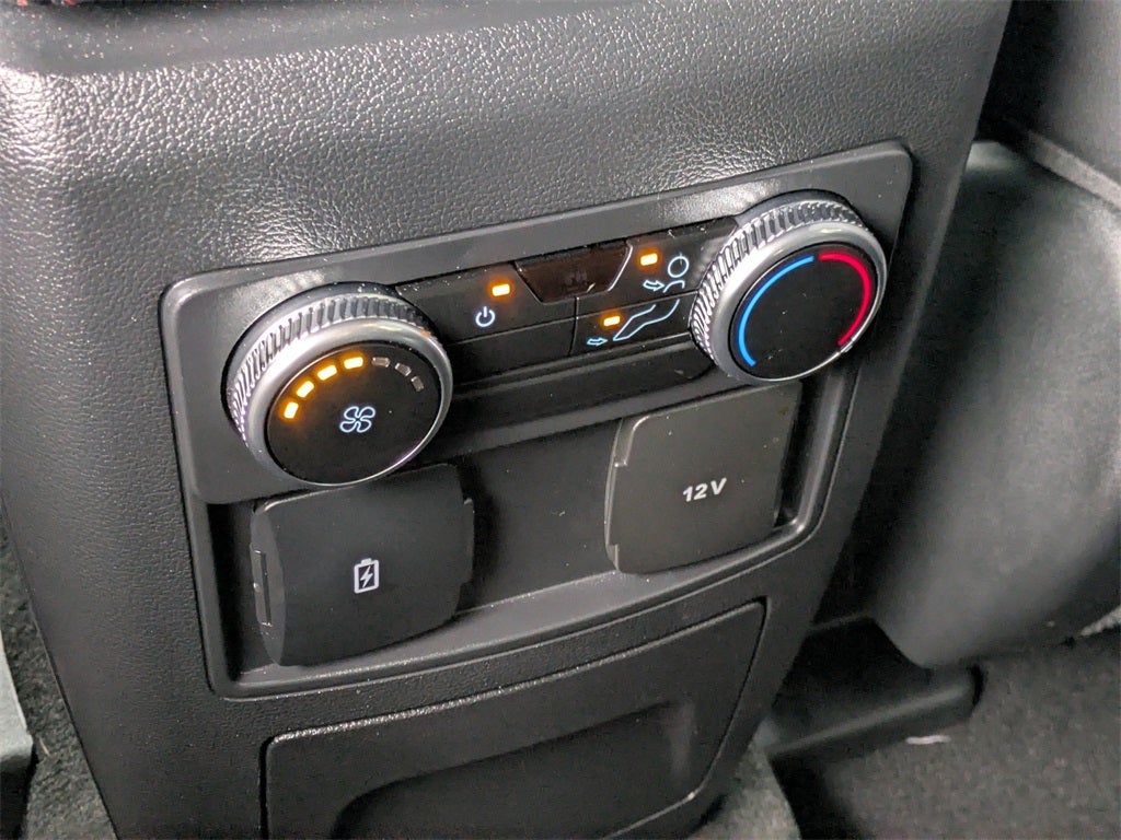 2024 Ford Explorer ST-Line