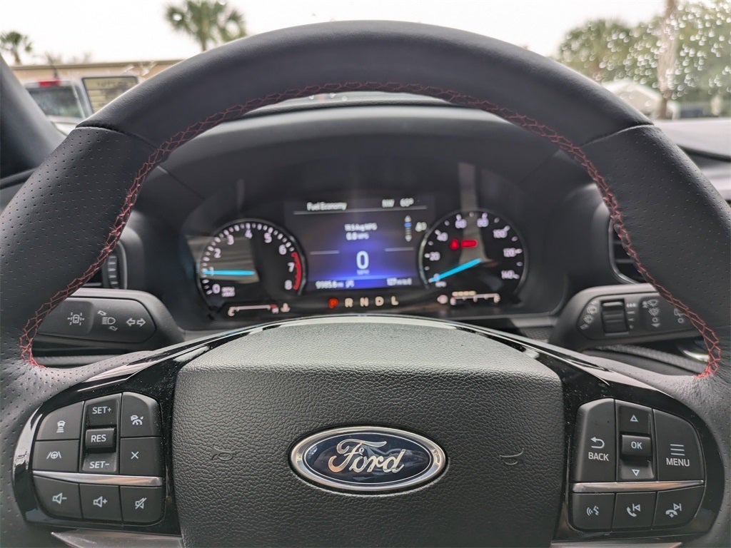 2024 Ford Explorer ST-Line