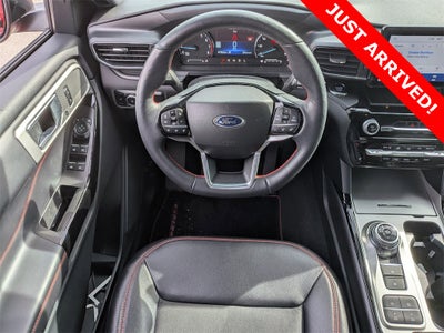 2024 Ford Explorer ST-Line