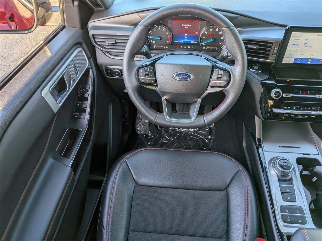 2024 Ford Explorer ST-Line