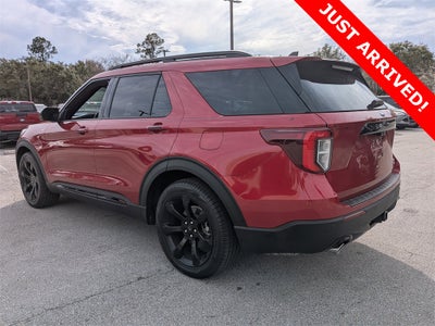 2024 Ford Explorer ST-Line