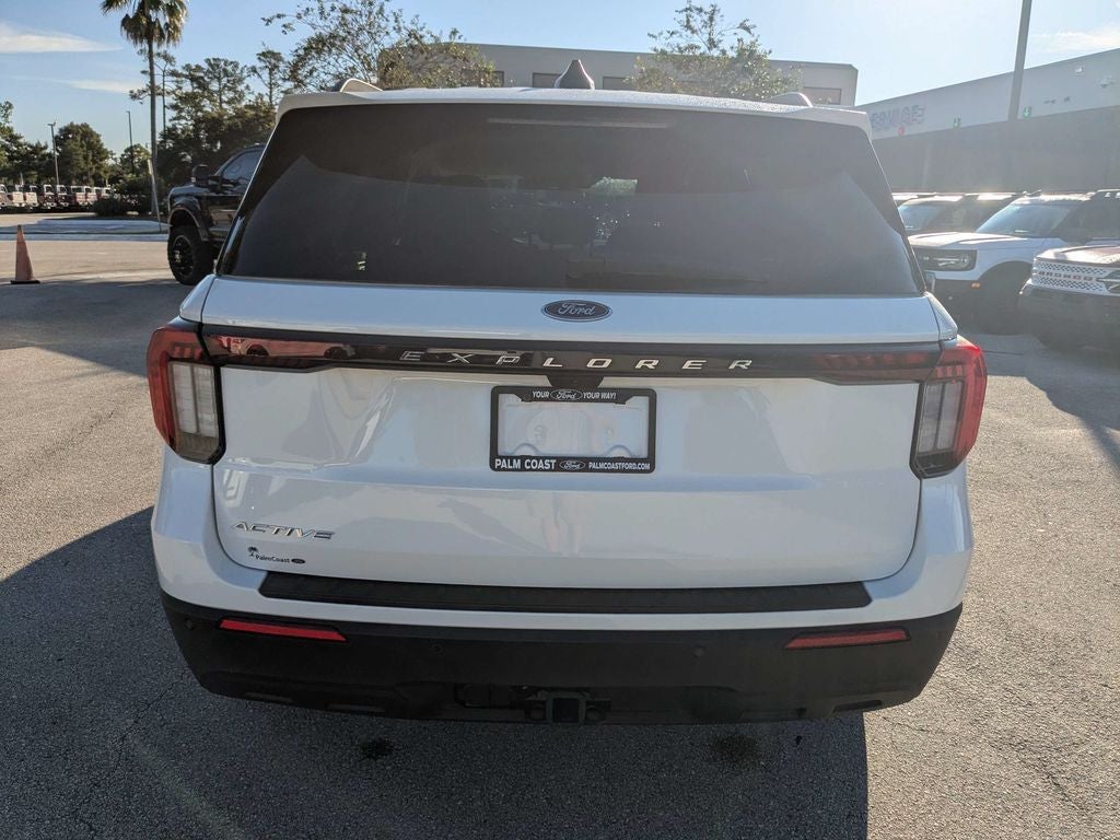 2025 Ford Explorer Active