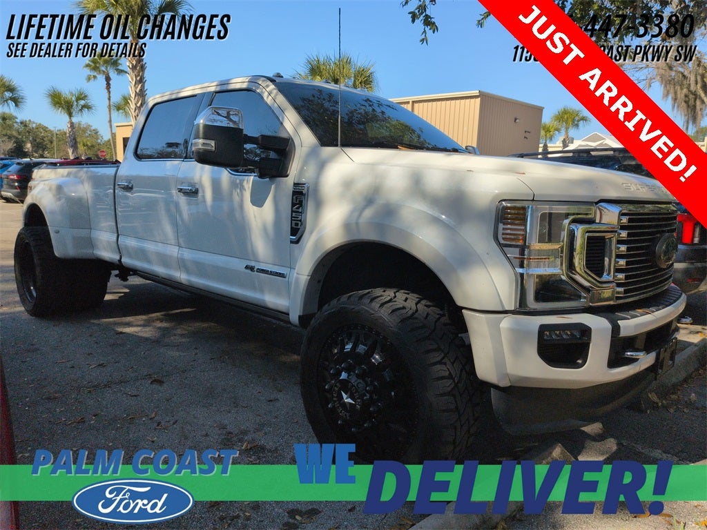 2022 Ford F-450SD Platinum