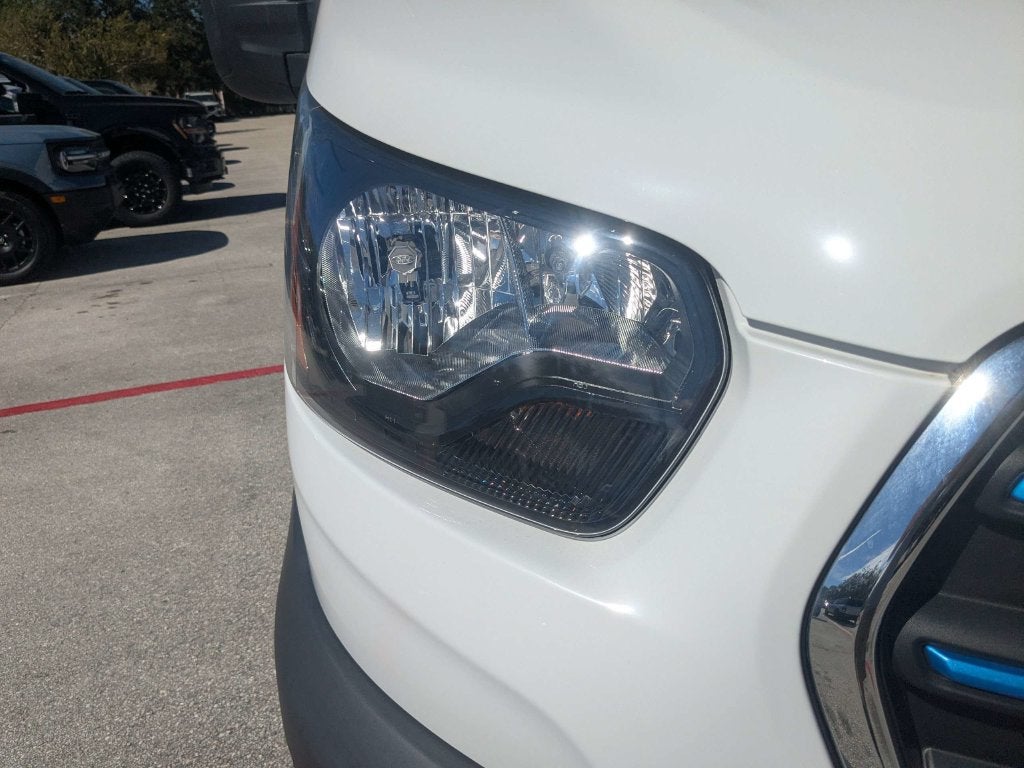 2023 Ford E-Transit-350 Base