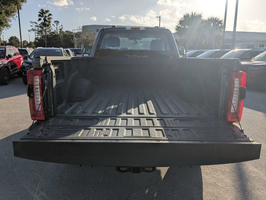 2025 Ford F-350SD XL