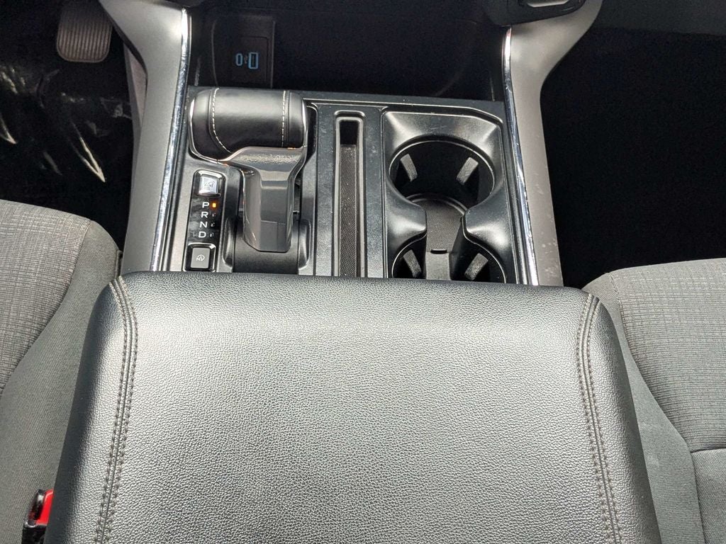 2023 Ford F-150 Lightning XLT