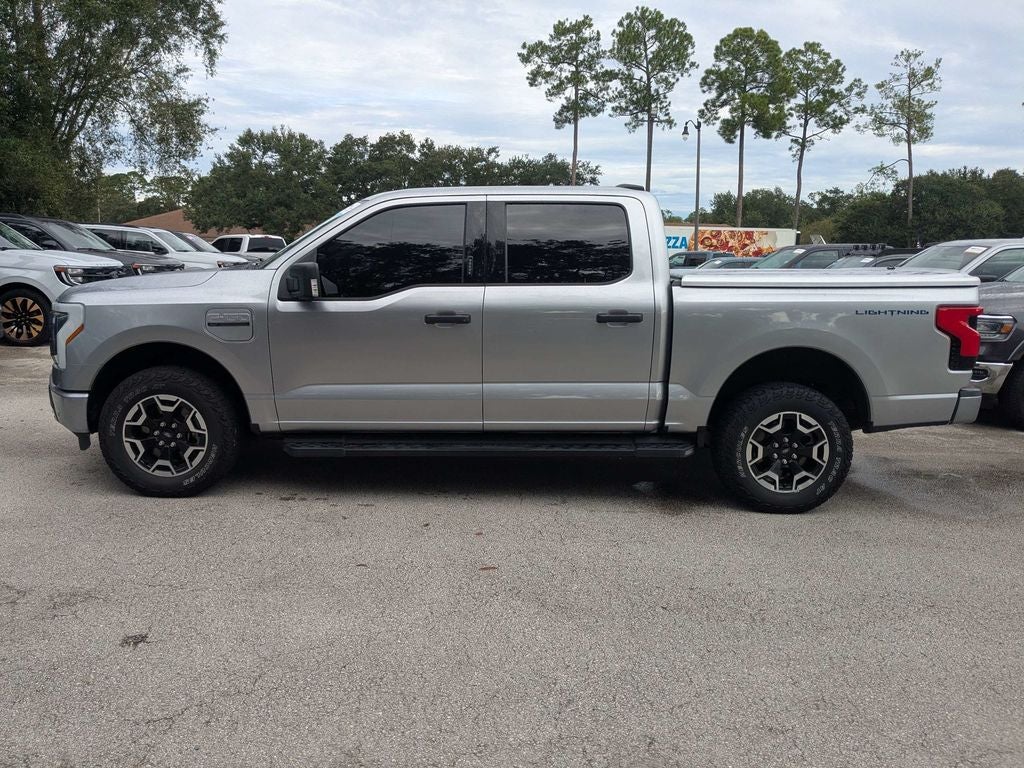 2023 Ford F-150 Lightning XLT