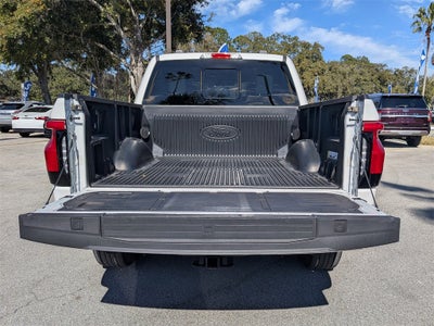 2023 Ford F-150 Lightning Lariat