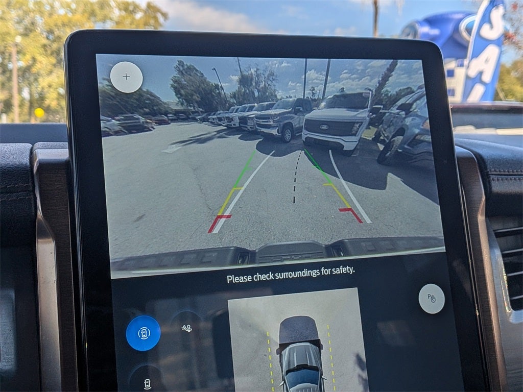 2023 Ford F-150 Lightning Lariat