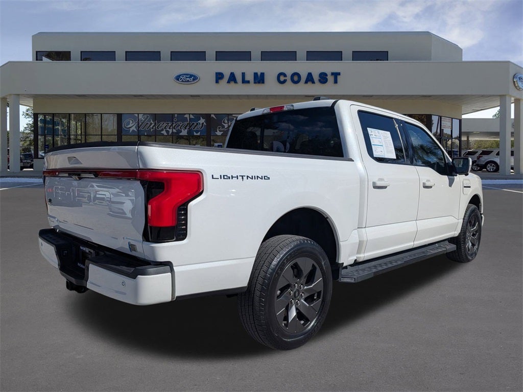 2023 Ford F-150 Lightning Lariat