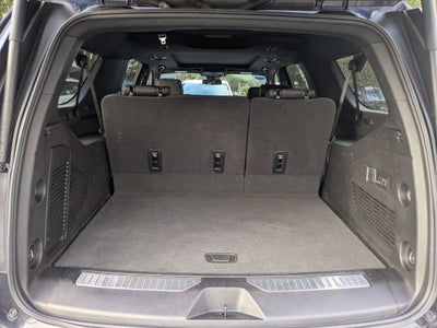 2025 Chevrolet Suburban RST