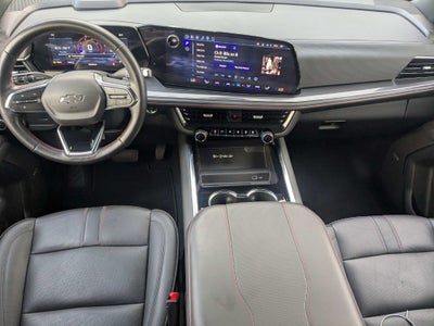 2025 Chevrolet Suburban RST