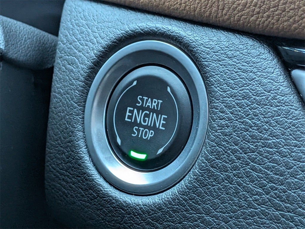 2025 Cadillac XT4 Sport