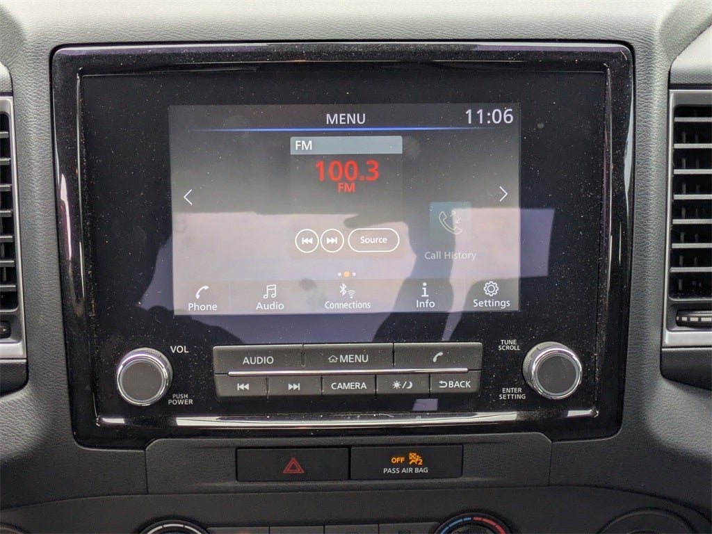 2023 Nissan Frontier SV