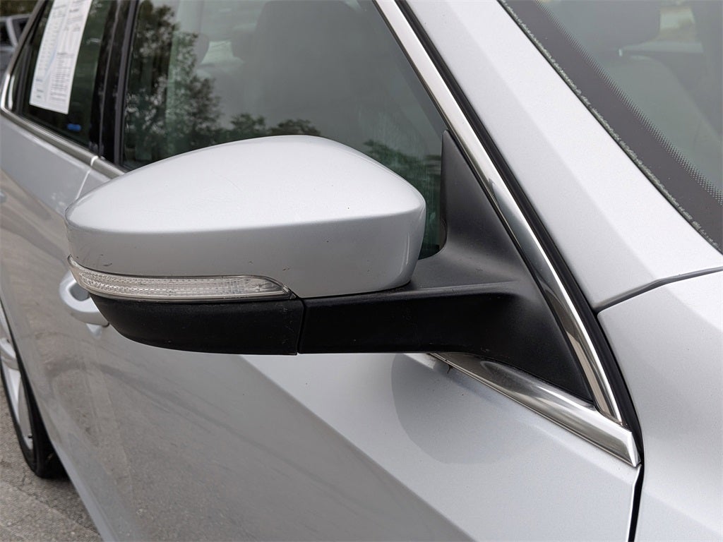 2015 Volkswagen Passat 1.8T Limited Edition