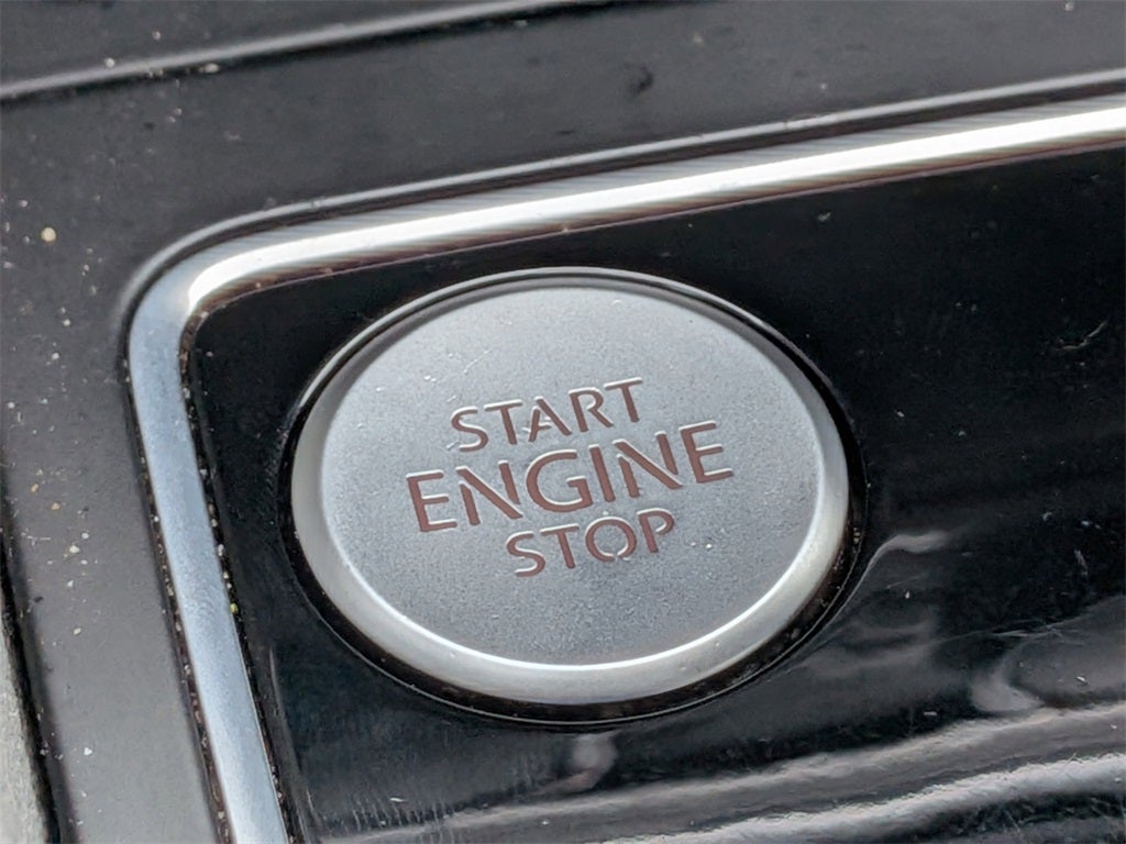 2015 Volkswagen Passat 1.8T Limited Edition