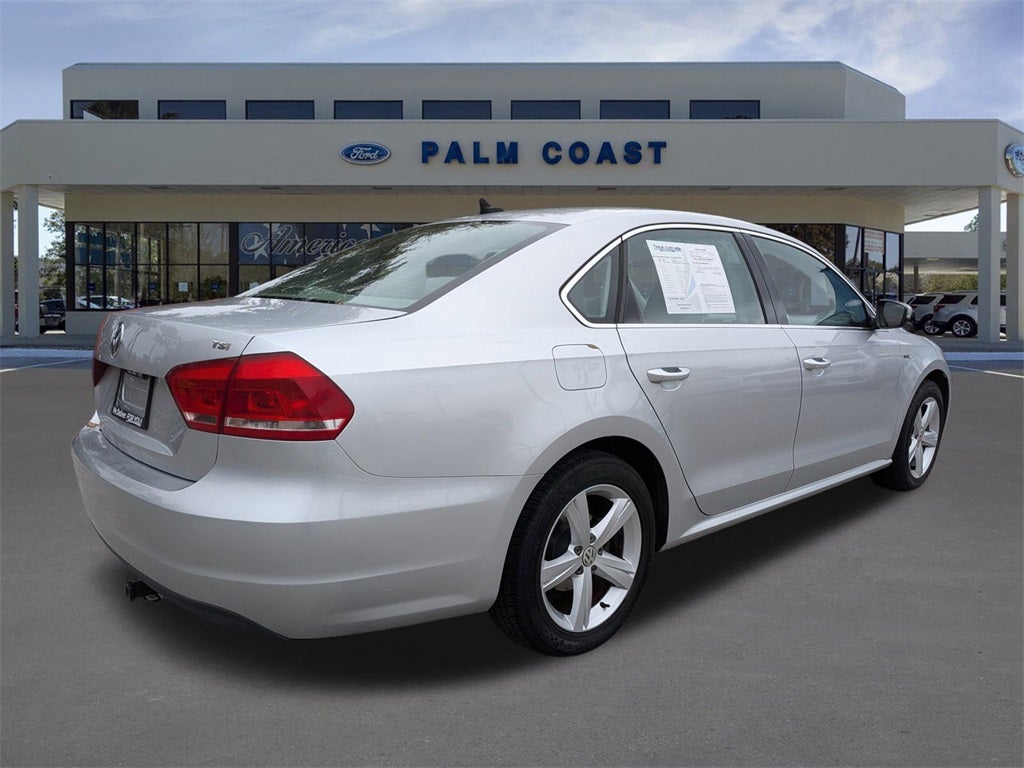 2015 Volkswagen Passat 1.8T Limited Edition