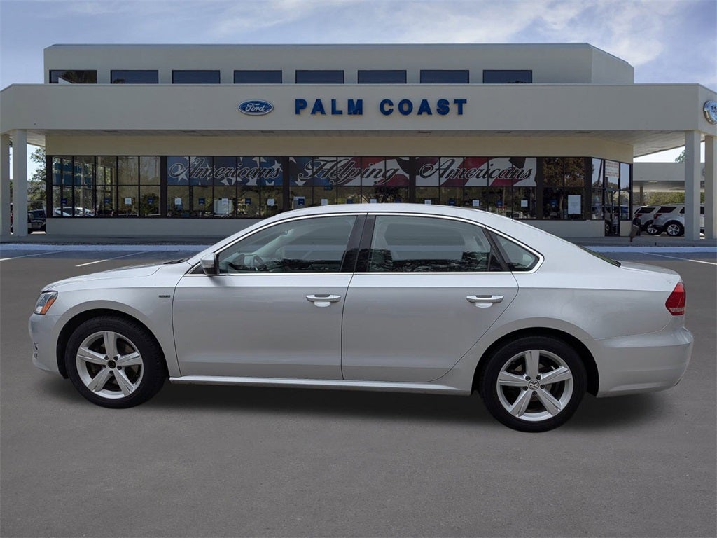 2015 Volkswagen Passat 1.8T Limited Edition