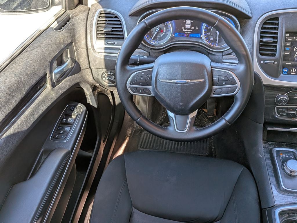 2019 Chrysler 300 Touring